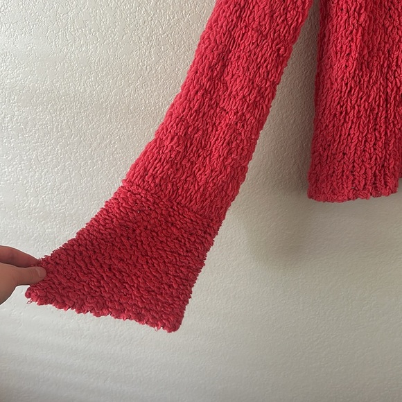 Free People Small Hot Pink V Neck Sweater - Picture 3 of 4